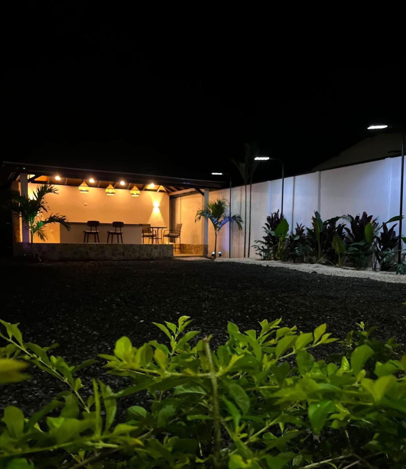 Mevak Apartments Suites La Fortuna Eksteriør bilde